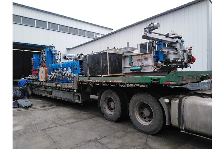 行列機(jī)，供料機(jī)發(fā)貨